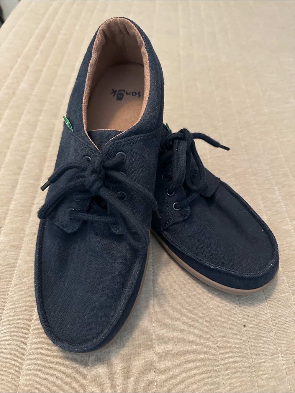 Sanuk Men’s Navy Canvas Lace-Up Sneakers
